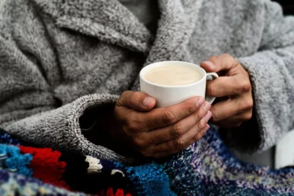 LLegó el invierno: alertan que habrá bajas temperaturas este martes en la ciudad