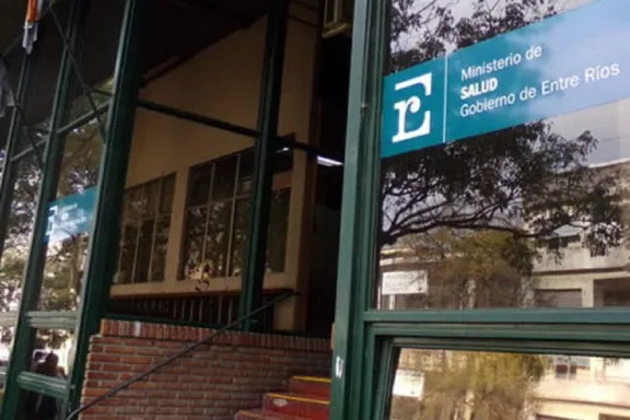Salud negocia con PAMI el pago de una deuda de casi $1.800 millones a hospitales públicos