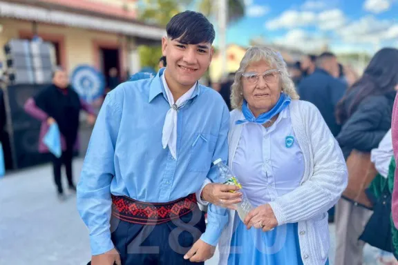 El 25M tiene su canción para abrazarnos: Latir de la Patria