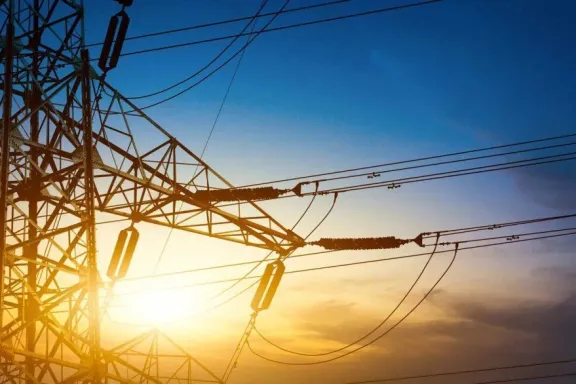 Generamos energía, pero tenemos la tarifa más cara de la Región