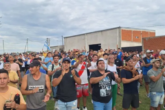 La situación de Granja Tres Arroyos genera inquietud en toda la provincia