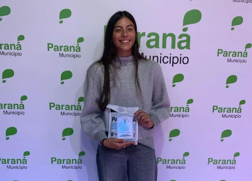 Catalina Cedrés fue distinguida por su labor en la Preselección Argentina de Beach Handbal.
