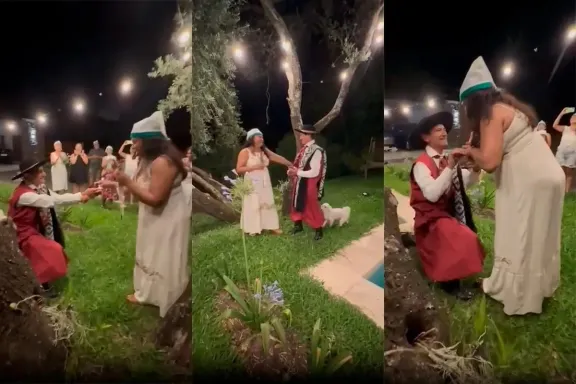 Un año nuevo muy romántico: tras 28 años juntos le propuso casamiento