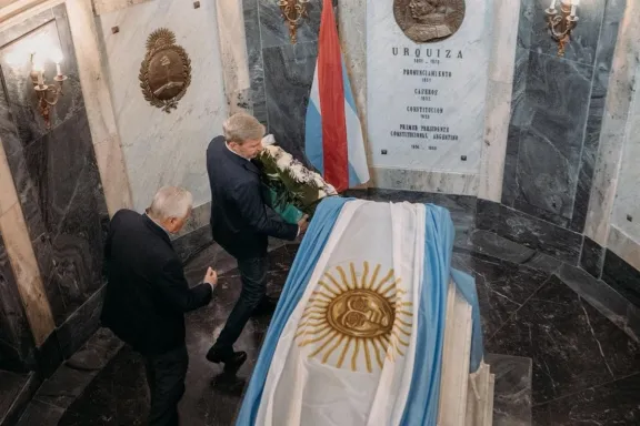 Frigerio participó de una ceremonia por la Batalla de Caseros en Concepción del Uruguay