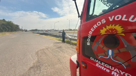 Múltiples focos de incendio mantuvieron en alerta a Bomberos durante la tarde