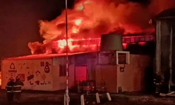 Un voraz incendio destruyó la planta de reciclaje del municipio de Urdinarrain