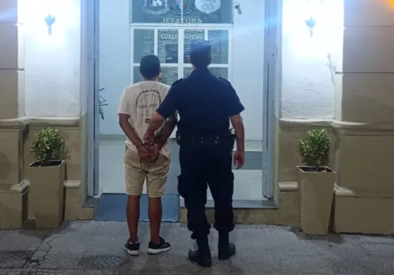 Violó medidas judiciales, ingresó a una vivienda y ocasionó daños: fue detenido en el Barrio 348