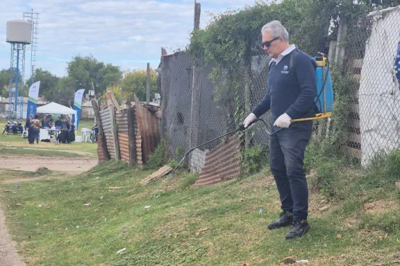 Cerca de 60 domicilios fueron alcanzados por el abordaje sanitario en el barrio Zabalet