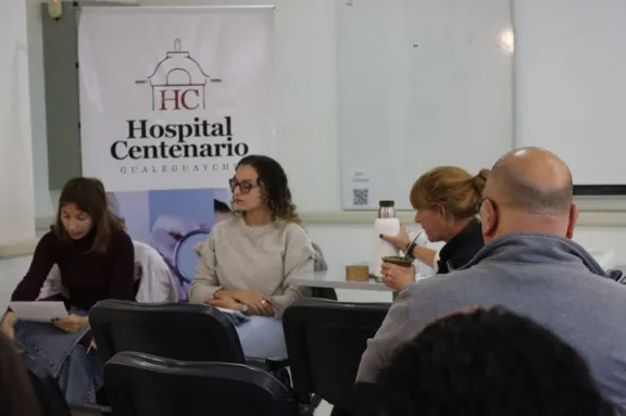 Capacitan en prevenir conductas suicidas en pacientes internados en el Centenario