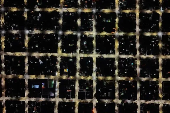 Davico: La transformación LED llegó a Zona 2 con más de 500 luminarias nuevas