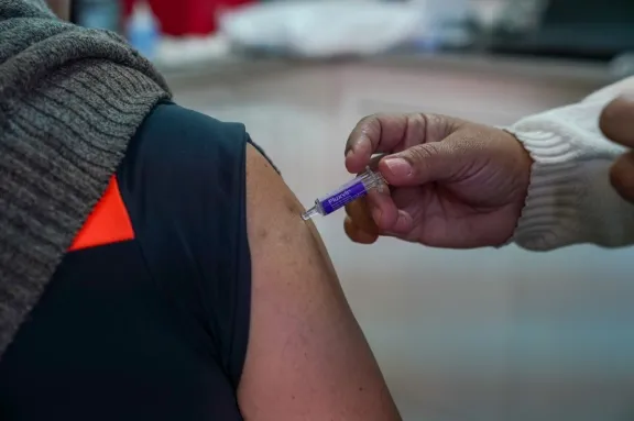 Vacunación antigripal: docentes y fuerzas de seguridad pueden acceder a la tercera etapa de la campaña