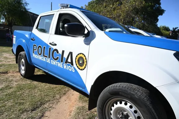 Golpeó a un policía en la puerta de un boliche y terminó detenida
