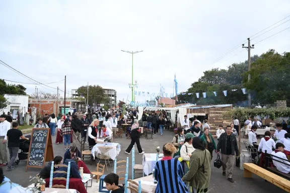 Aprehenden a un hombre por robar la recaudación de un stand del 25 de Mayo