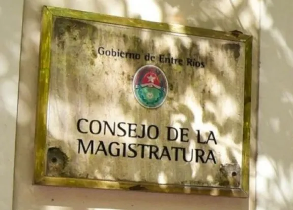 La Fiscalía Anticorrupción, bajo concurso y con expedientes sensibles en marcha