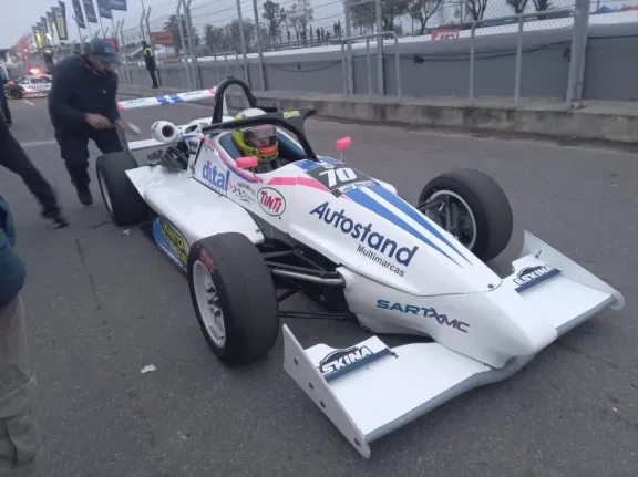 La Fórmula 3 Entrerriana corre en el Autódromo