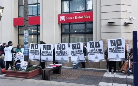 Movilización en defensa de las jubilaciones: la Multisectorial marchó por las calles de la ciudad