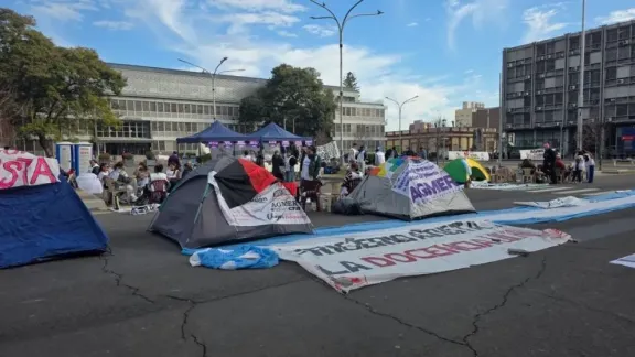 Agmer asistirá al Senado por la reforma jubilatoria y continuará con el acampe