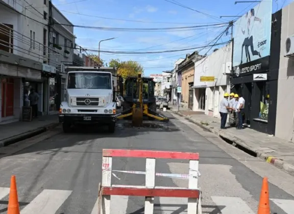 Habrá cortes de tránsito en dos cruces céntricos por obras de reparación de calzada
