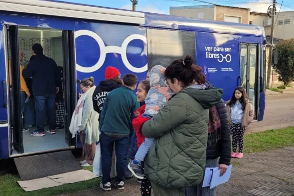 En Suburbio Sur culmina la visita de Ver para Ser Libres
