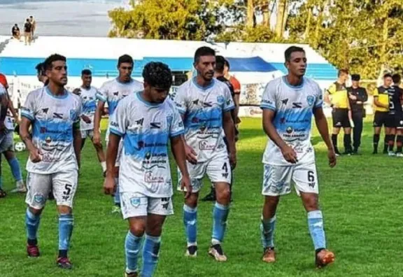 Federal A: Gimnasia perdió ante Sportivo Las Parejas y dejó atrás una racha de seis partidos sin derrotas