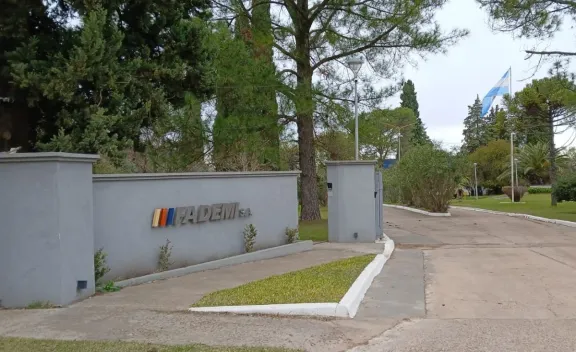 El Sindicato Químico pidió que FADEMI sea declarada insalubre por exposición a plomo y ácido sulfúrico