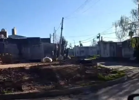 Escape de gas en Quijano y Angelelli: responden bomberos y Gas Nea