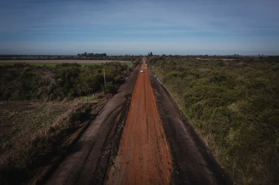 La provincia invierte más de 24.000 millones de pesos en maquinaria vial