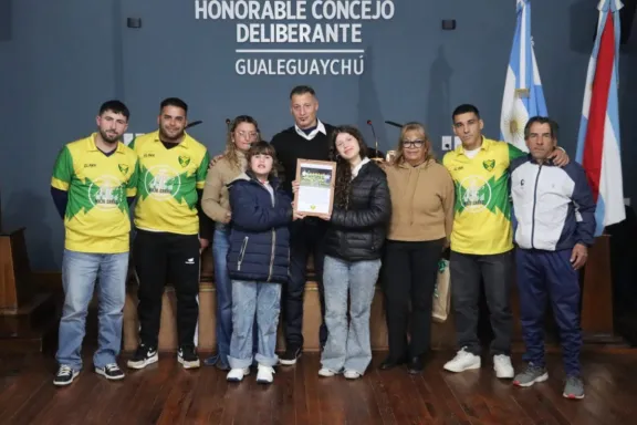 Domingo Zapata fue homenajeado en Gualeguaychú