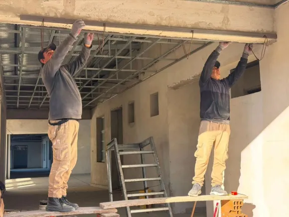 Comenzó la etapa final de la obra de la Escuela Técnica en Larroque