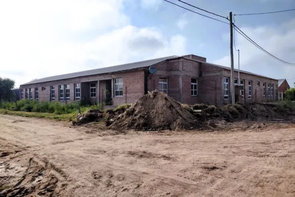 Invertirán 492 millones de pesos para terminar un jardín infantil en Villa Paranacito