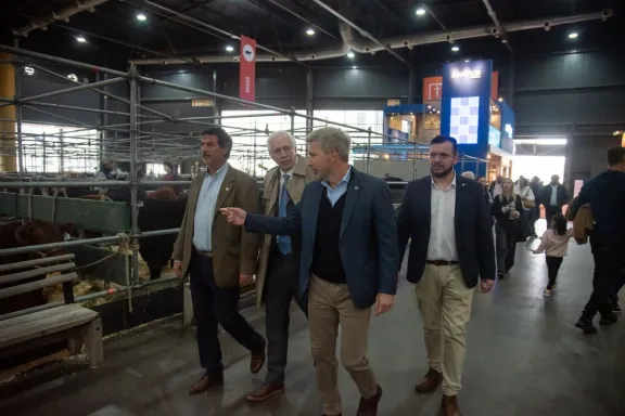 Frigerio lanzó un seguro multirriesgo para proteger la producción de maíz