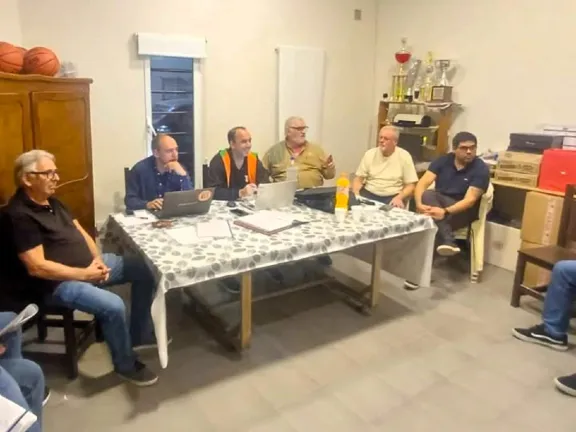 Ariel Rey asumió como presidente de la Asociación de Básquet