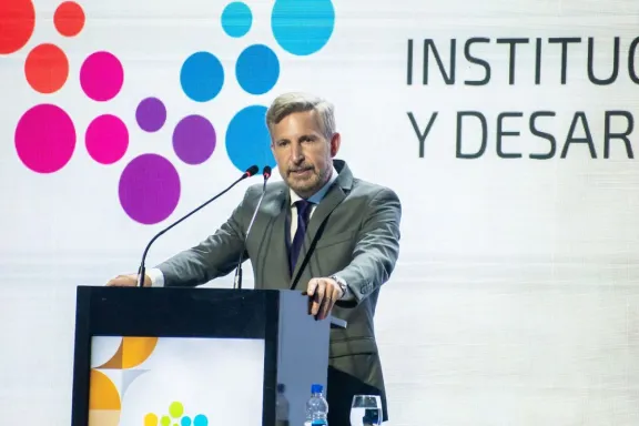 "Queremos que Entre Ríos sea la cuna del desarrollo", dijo Frigerio en el foro empresario