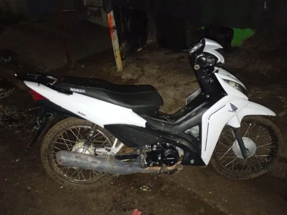 Allanamientos simultáneos en barrio Fiorotto: secuestran dos motos con pedido vigente