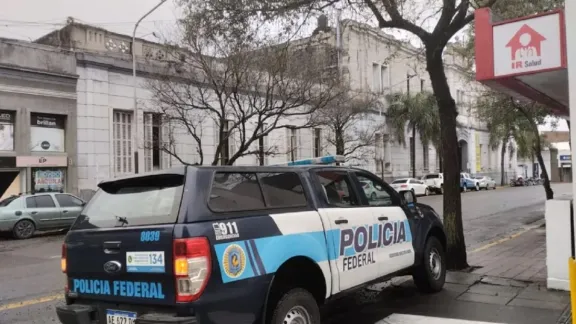 La Policía Federal allanó la Jefatura de Paraná y detuvo al subcomisario Rosatelli