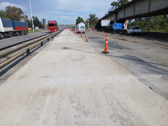 Puente Mitre: las demoras responden a una obra de reparación de la calzada